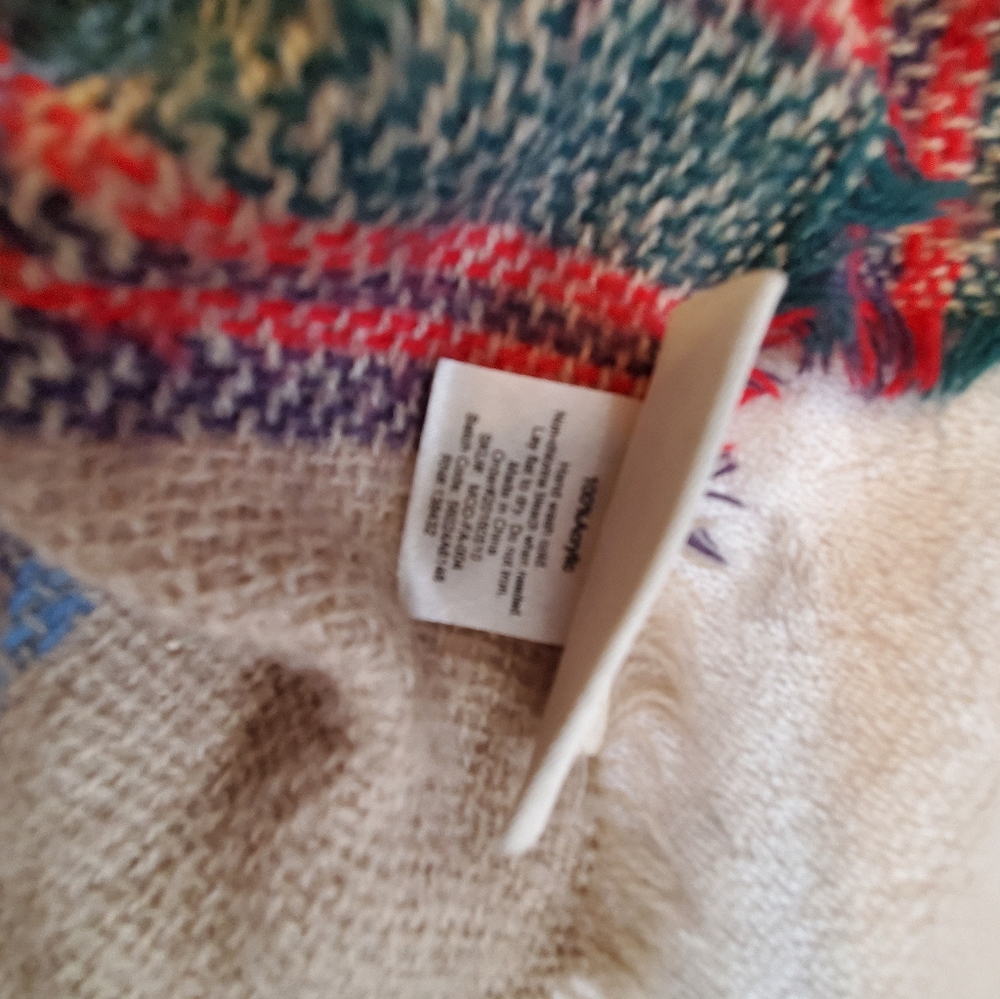 ModCloth Scarf - Picture 2 of 4